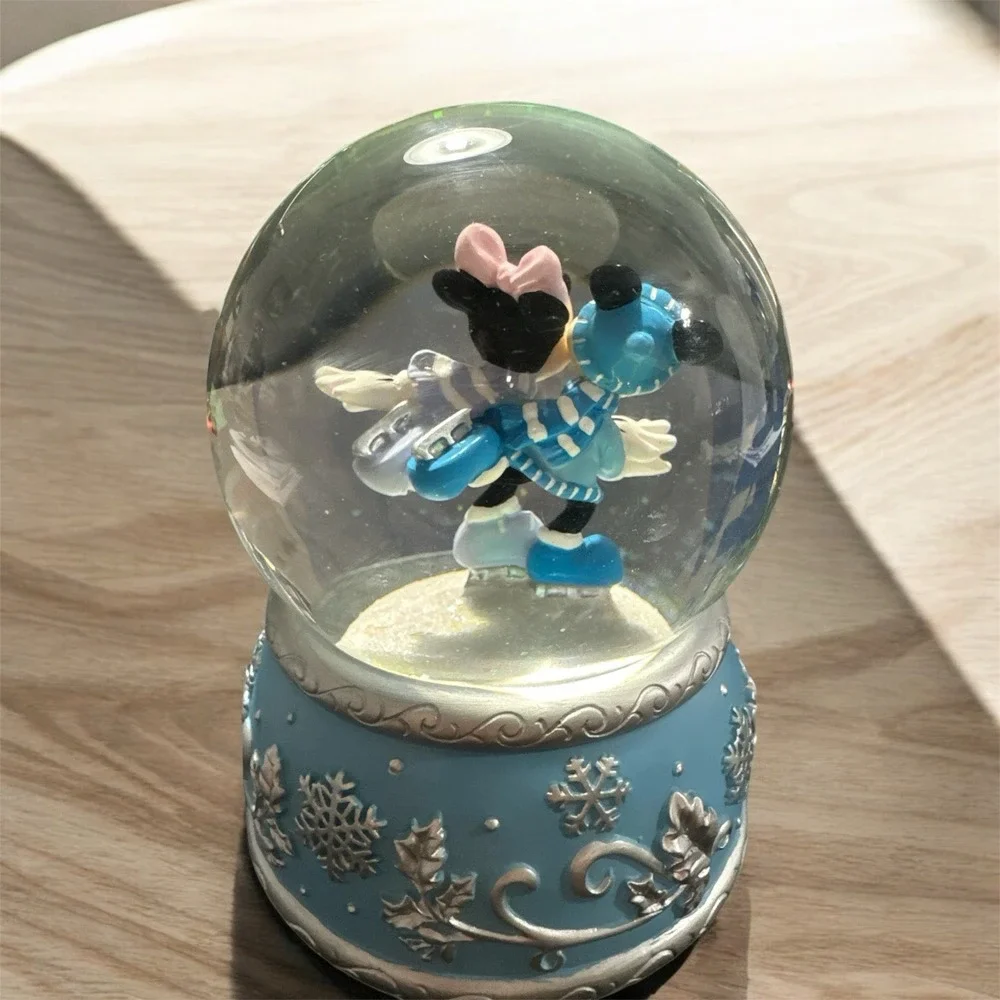 Disney Showcase Precious Moments 131704 